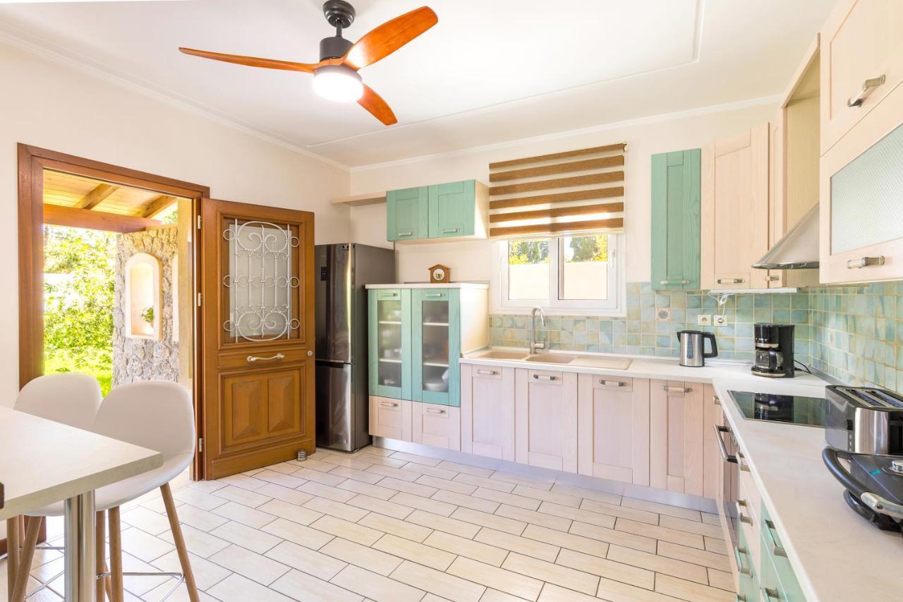 Villa St Nicholas House With Private Heated Pool ダシア エクステリア 写真