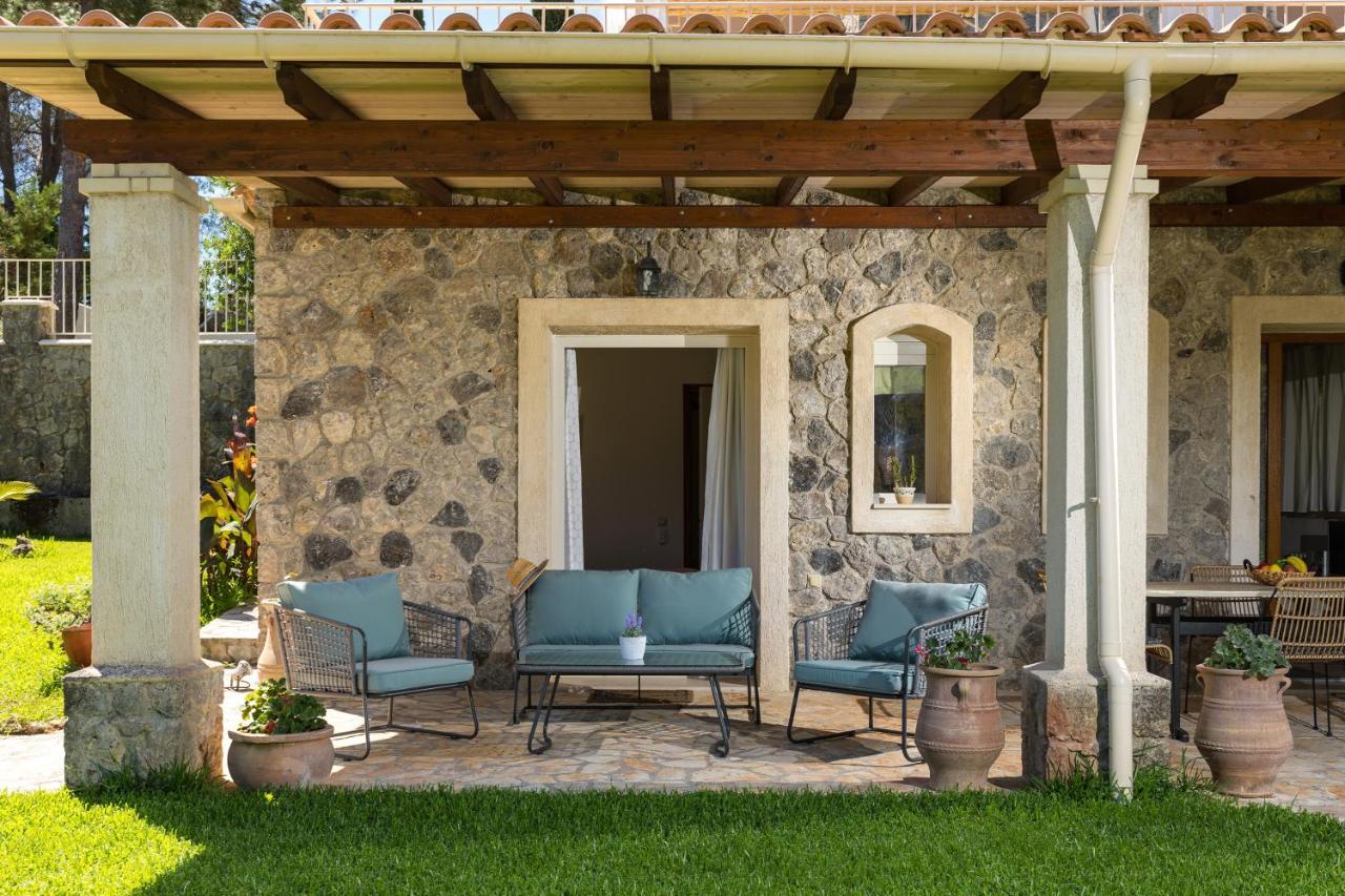 Villa St Nicholas House With Private Heated Pool ダシア エクステリア 写真